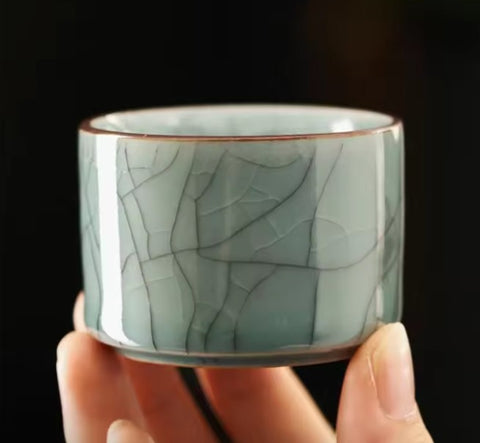 Image of Tasse à Thé en céramique de Longguan droite