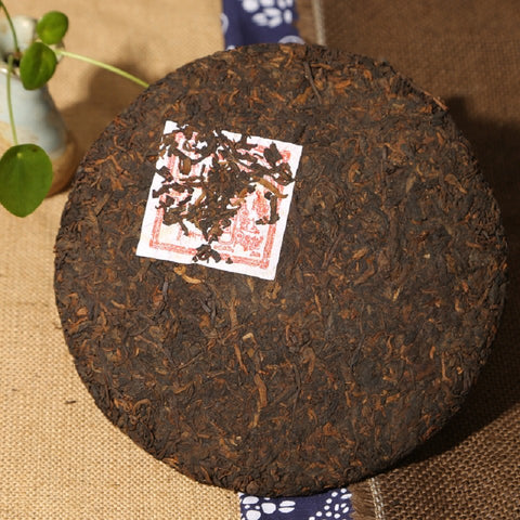 Image of Thé Puerh Menghai Chi Tse Beeng Cha shou de 20012 - 357gr