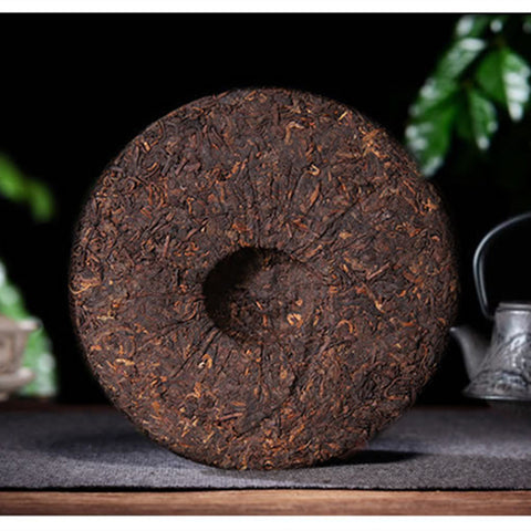 Image of Thé puerh Menghai du Yunnan Shou de 2010 - 357g