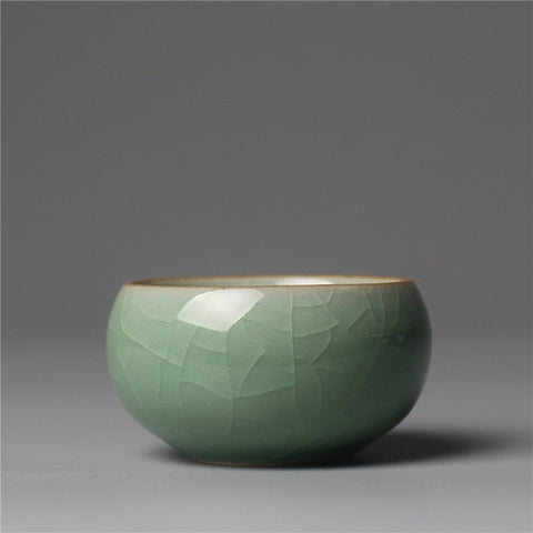 Image of Tasse de thé Chinoise en porcelaine de Longquan Céladon