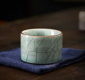 Tasse à Thé en céramique de Longguan droite